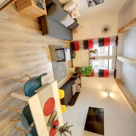 Homestay Apartamenty I Pokoje W Centrum Karpacza